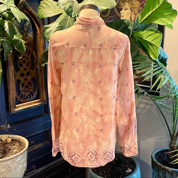 Urban Outfitters boho Aztec print button down - Picture 7 of 11